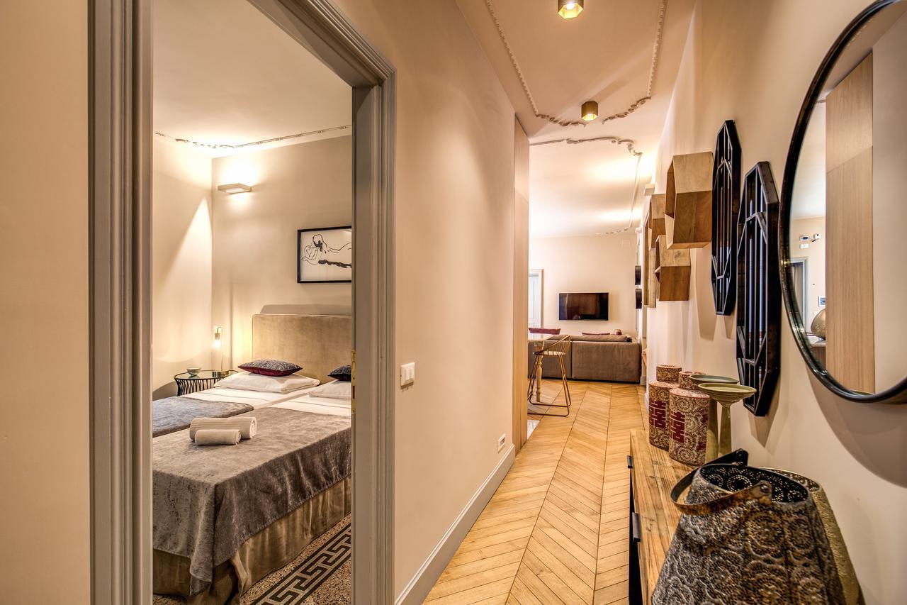 Decharme Apartment With Terrace In Monti روما المظهر الخارجي الصورة