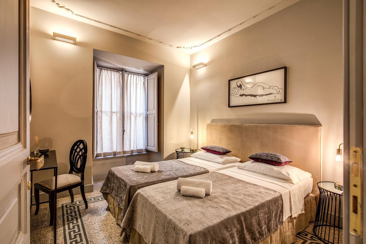 Decharme Apartment With Terrace In Monti روما المظهر الخارجي الصورة