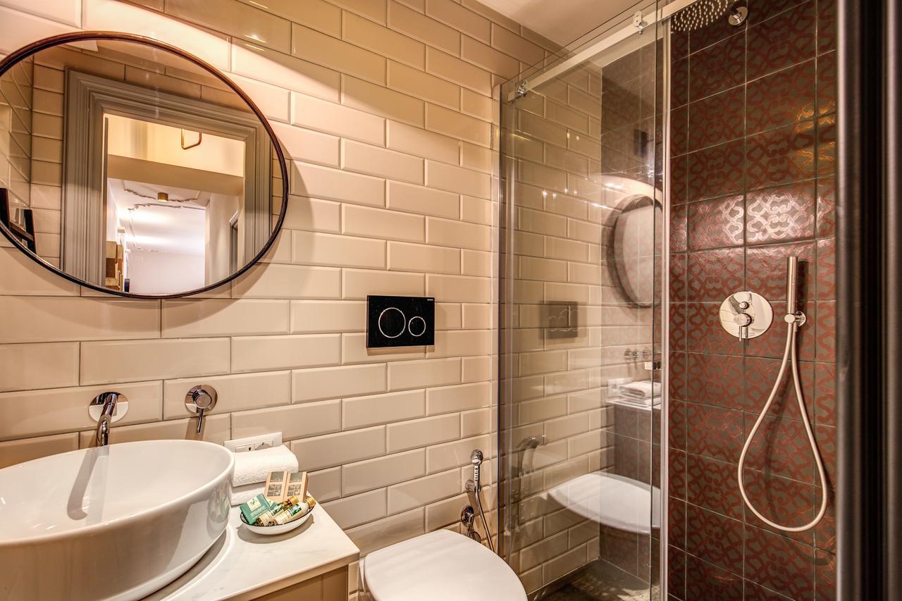 Decharme Apartment With Terrace In Monti روما المظهر الخارجي الصورة